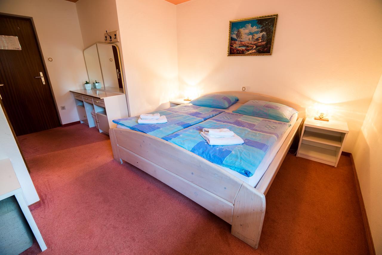Bed & Breakfast Hisa Resje Bohinj Zimmer foto