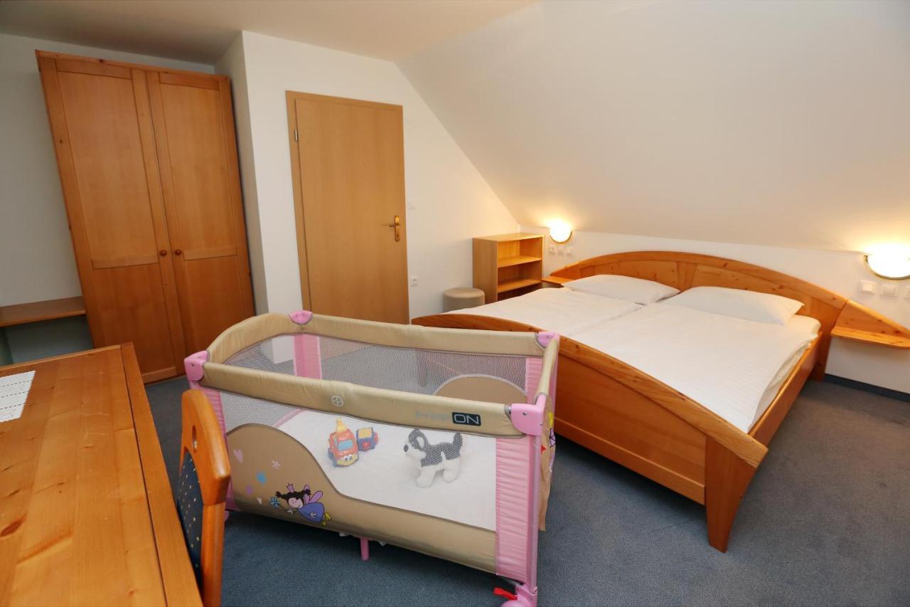 Bed & Breakfast Hisa Resje Bohinj Zimmer foto