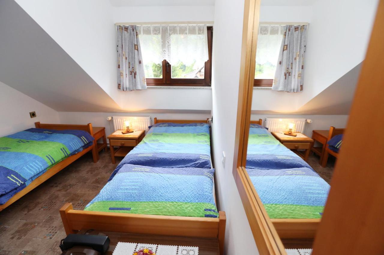 Bed & Breakfast Hisa Resje Bohinj Zimmer foto